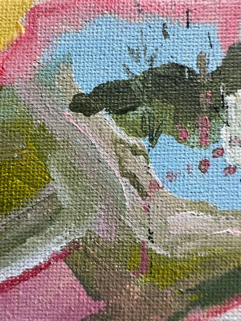 Detail shot of Harbour Island Fun in the Sun — queen conch pink tones
